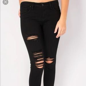 Just Black distressed Black Jeans